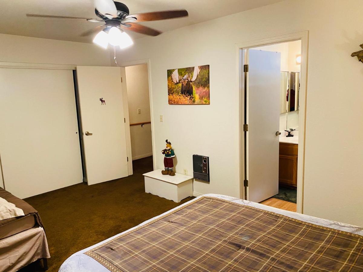 Your Home Away From Home! باينتوب ليكسايد المظهر الخارجي الصورة
