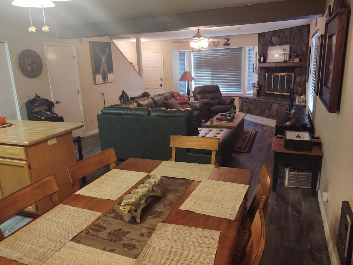Your Home Away From Home! باينتوب ليكسايد المظهر الخارجي الصورة